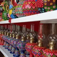 هنر نقطه کوبی رو ظروف سفالی