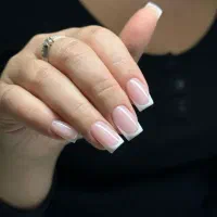 خدمات ناخن ترمیم ۲۵۰لمینت۲۵۰کاشت۴۵۰|خدمات آرایشگری و زیبایی|تهران, شارق|دیوار