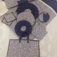 فرشینه نمدی و سرویس اشپزخانه