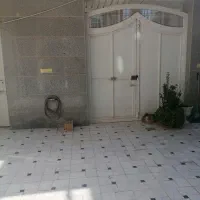 زیر زمین گلخانه ای تمیز و بزرگ و پر نور|اجارهٔ خانه و ویلا|قم, سراجه (۱۵ خرداد)|دیوار