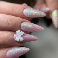 آموزش ناخن و خدمات سالنی ب صورت تخصصی|خدمات آرایشگری و زیبایی|زنجان, |دیوار