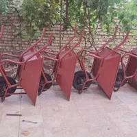 فرغون سه چرخ دامداری|ابزارآلات|قم, قلعه صدری|دیوار