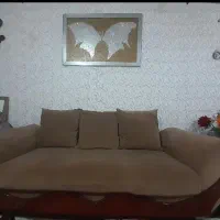 مبل راحتی کلاسیک 7 نفره به همراه میز