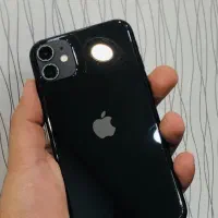 گوشی آیفون ۱۱ نرمال