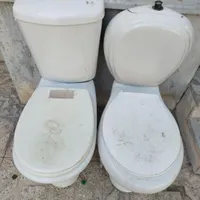دو عدد توالت فرنگی در حد نو