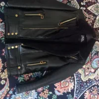 کاپشن|لباس|شهرکرد, |دیوار