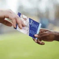 نیروی خانم جهت پخش تراکت روزانه ۱ میلیون تومان