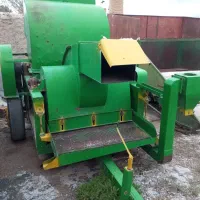 دستگاه دروگرپشت تراکتور و خرمن‌کوب