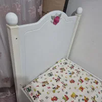 تخت خواب و کمد و میز نهار خوری بچه و کالسکه|تخت و سرویس خواب|رشت, رشتیان|دیوار