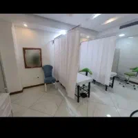 همکاری با پزشکان جراح