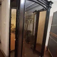 بوفه چوبی شیشه ای کلاسیک