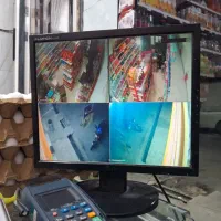 مانیتور ال‌جی باکیفیت  سالم روشن