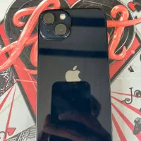 اپل iPhone 13 با حافظهٔ ۱۲۸ گیگابایت