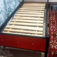 تخت تک نفره نوجوان