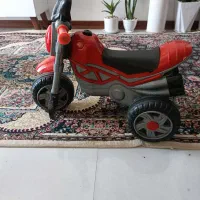 موتور و چهار چرخ تمیز