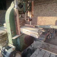 نیازمند اره کار در کارگاه چوب بری