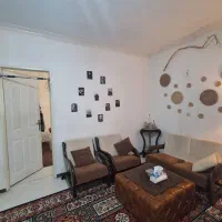 واحد ۵۰ متری،خوش نقشه،نورگیر،بالکن،پارک موتور