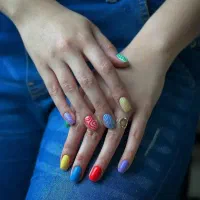 طراحی و کاشت ناخن رزرو محدود|خدمات آرایشگری و زیبایی|گراش, |دیوار