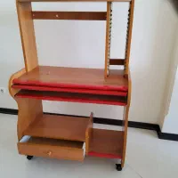فروش میز کامپیوترتایوانی و کمد(رخت آویز وجاکفشی) .