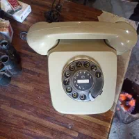 تلفن رومیزی کلکسیونی سالم