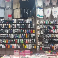 فروشنده خانم