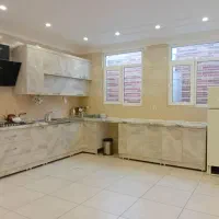 رهن اجاره آپارتمان نوساز همکف ۱۴۰ متر