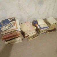 فروش حدود ۶۰ جلد کتاب و مجله قدیمی