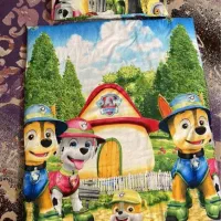 لباس بچه و تشک پنبه و کتونی و کاپشن و اسباب بازی و