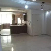 ۶۵ متر تمیز شیک طبقه دوم سند محضری/پشت شهرداری