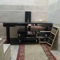 میز تلوزیون شیشه ای