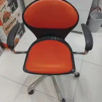 صندلی و میز و کانتر اداری