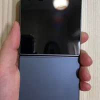 Z Flip 7