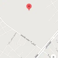 ۳۰۰متر زمین