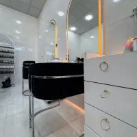 استخدام مژه کار