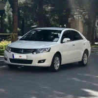 آریو بدون رنگ کم کار