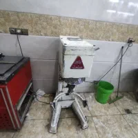 واگذاری مغازه قنادی|اجارهٔ مغازه و غرفه|رومشکان, |دیوار