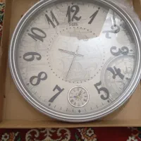 ساعت دیواری
