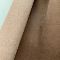 ۲۳متر موکت قهوه‌ای و ۳۹ متر موکت طوسی  در حد نو