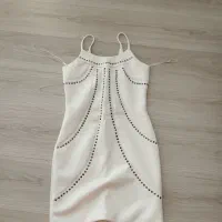 لباس های در حد نو و بعضی نو هستن|لباس|خوی, |دیوار