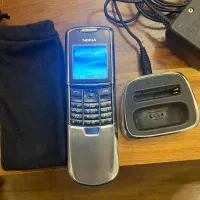 نوکیا ۸۸۰۰ نقره ای