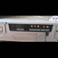 دستگاه سی دی سه دیسگ|پخش‌کننده DVD و ویدیو|تبریز, |دیوار