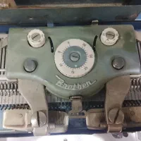 ماشین بافت بافتنی|چرخ خیاطی و ریسندگی|اصفهان, باغ فدک|دیوار