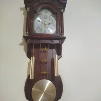 ساعت تمیز و سالم همراه جا کفشی