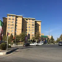 اپارتمان-فروشی-فاز-1-میدان-شهرداری