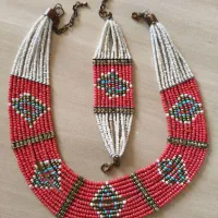 ست گردنبند و دستبند دست ساز