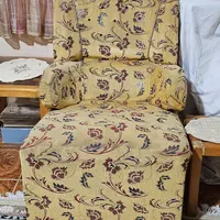 مبل راحتی ۷ نفره و میز عسلی|مبلمان خانگی و میز عسلی|لاهیجان, خمیر کلایه|دیوار