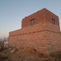 دامداری و باغ پسته