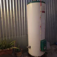 آب گرم کن برقی