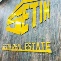 فروش واحد ۲۰۰متری کلیدنخورده در منطقه یک