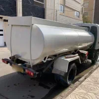 خودرو فوتون همراه با تانکر آب